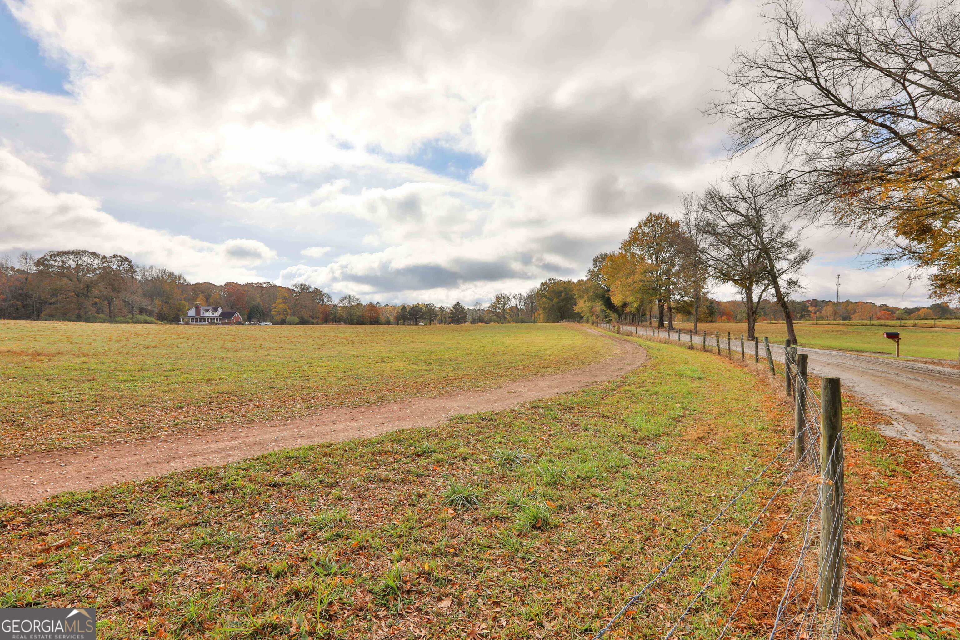 Lot 3 Mask Road Brooks, GA 30205 - Photo 6 of 13 a view of an ocean