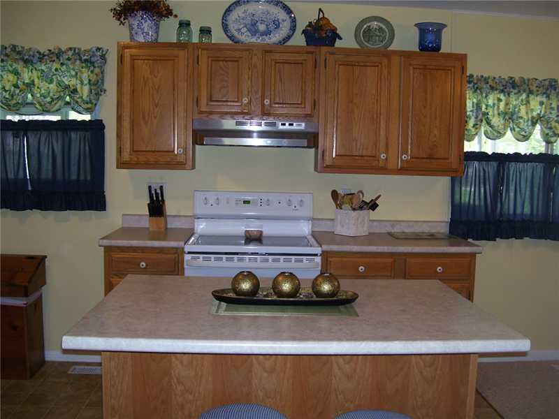 7630 Brehob Road Indianapolis, IN 46217 - Photo 8 of 22 Gallery Image 8