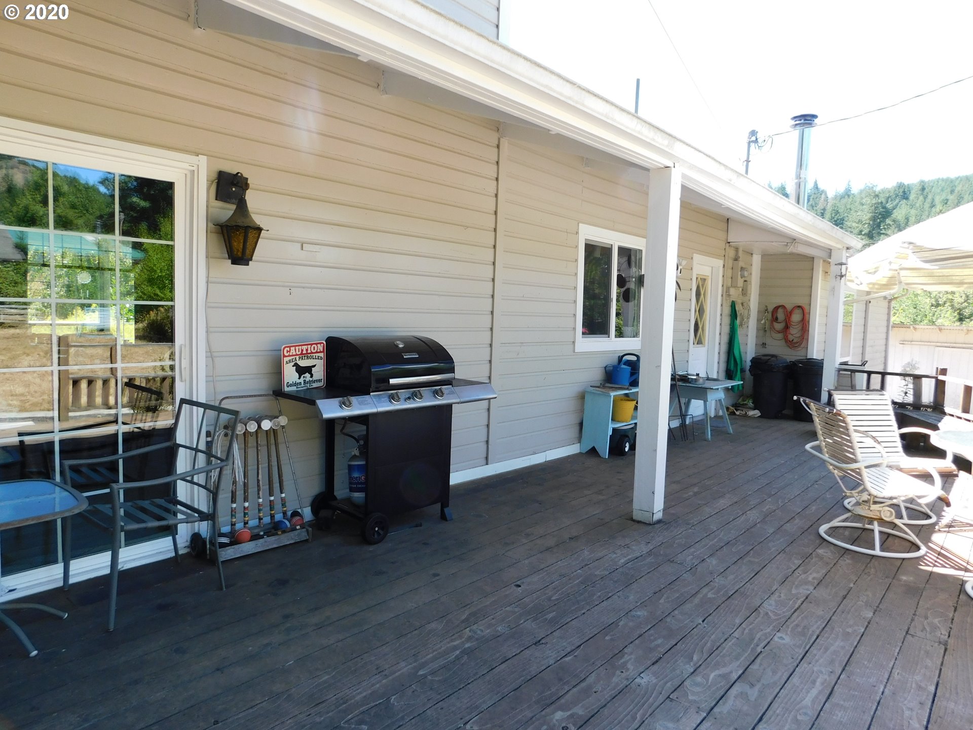 98332 Bridge Lane Myrtle Point, OR 97458 - Photo 5 of 26