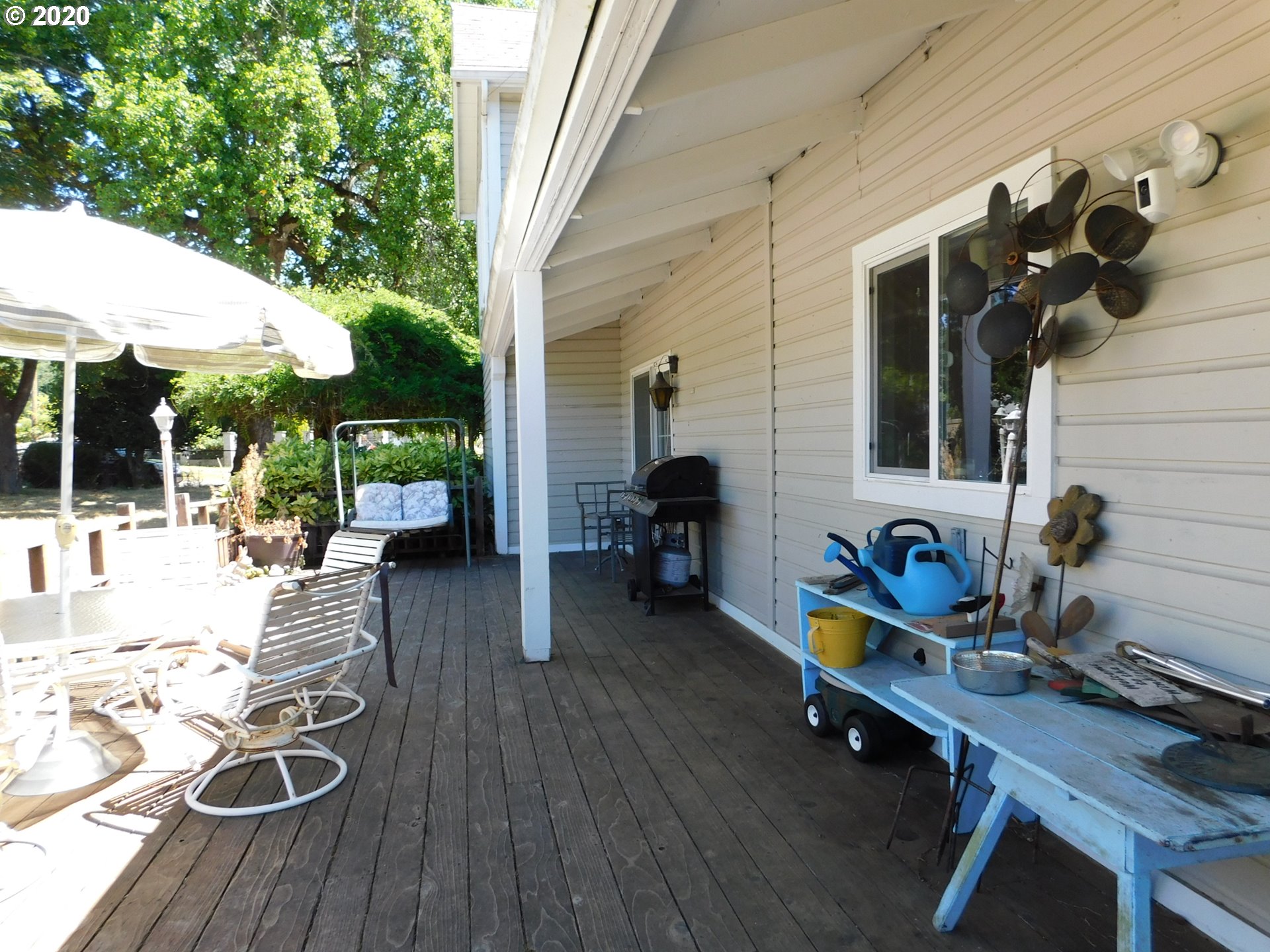 98332 Bridge Lane Myrtle Point, OR 97458 - Photo 6 of 26
