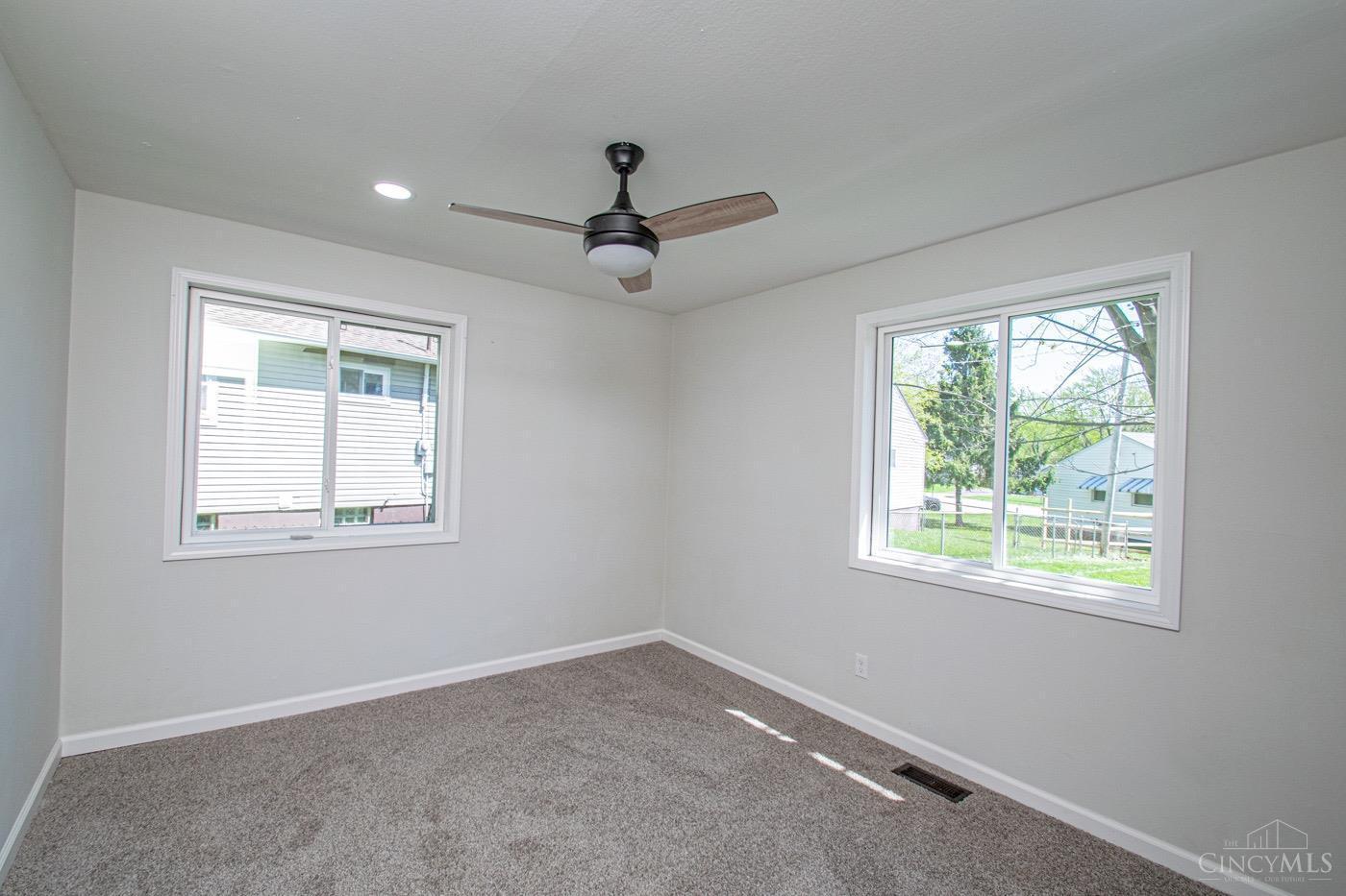 1552 Edendale Road Dayton, OH 45432 - Photo 12 of 19 Gallery Image 12