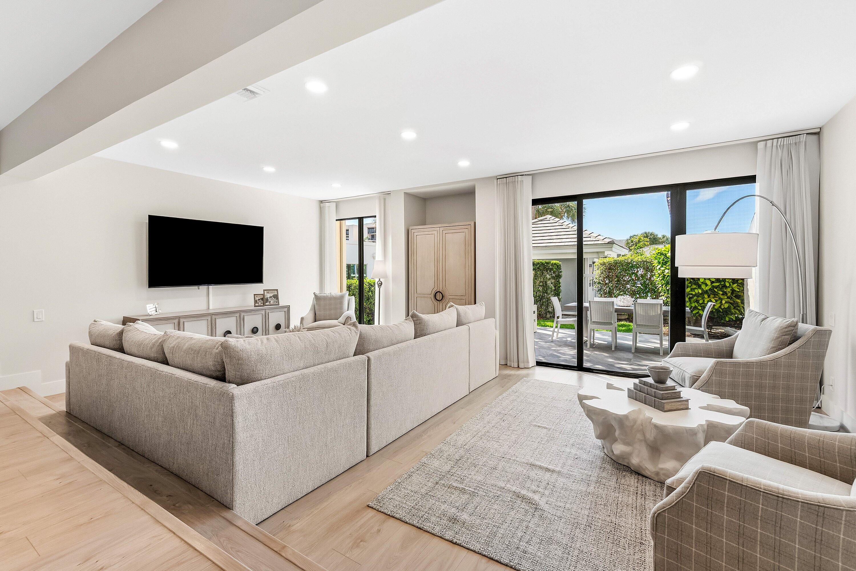 2717 North Ocean Boulevard, Unit 80 Boca Raton, FL 33431 - Photo 16 of 44 022-2717NorthOceanBoulevard-8-BocaRaton-