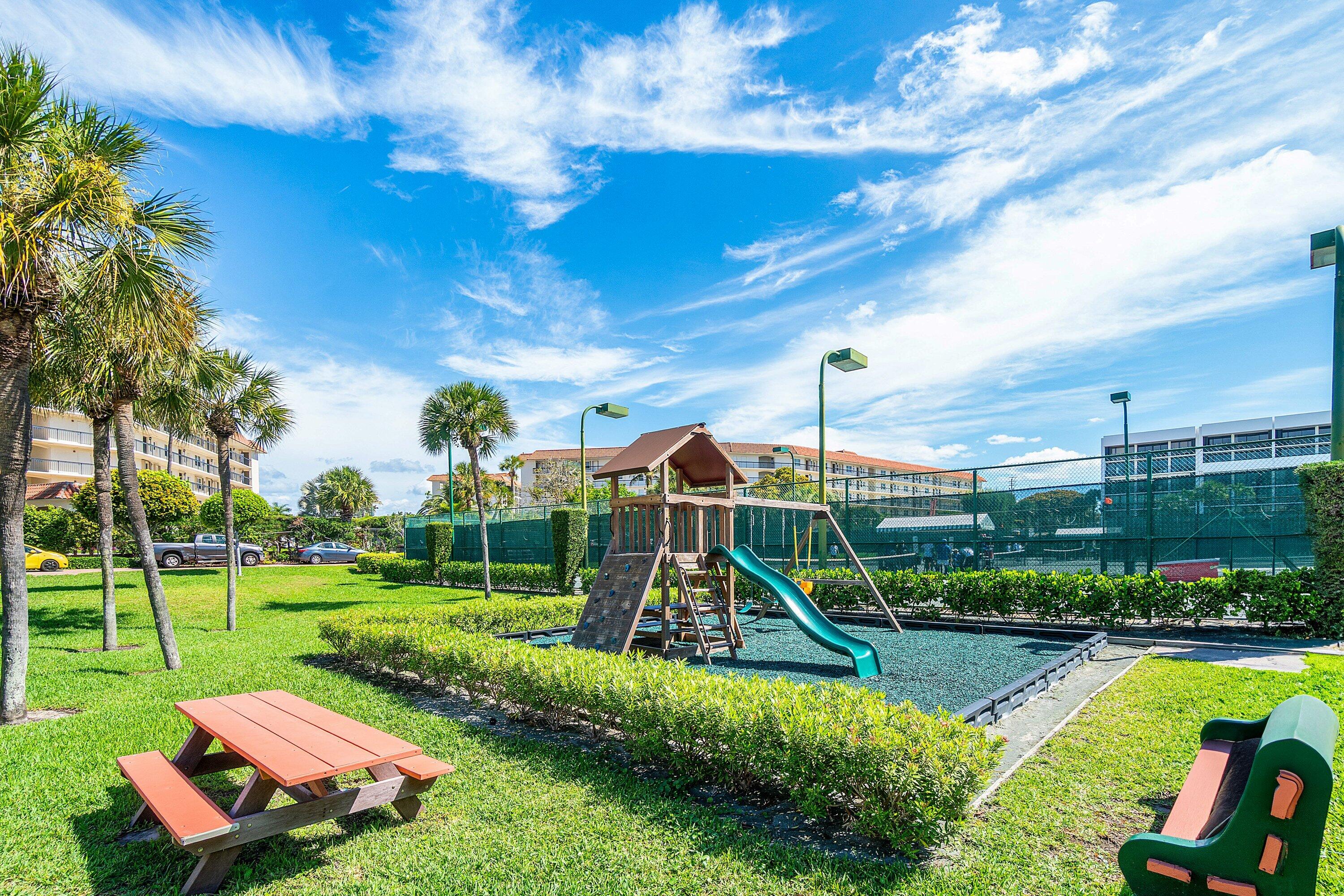 2717 North Ocean Boulevard, Unit 80 Boca Raton, FL 33431 - Photo 34 of 44 046-2717NorthOceanBoulevard-8-BocaRaton-