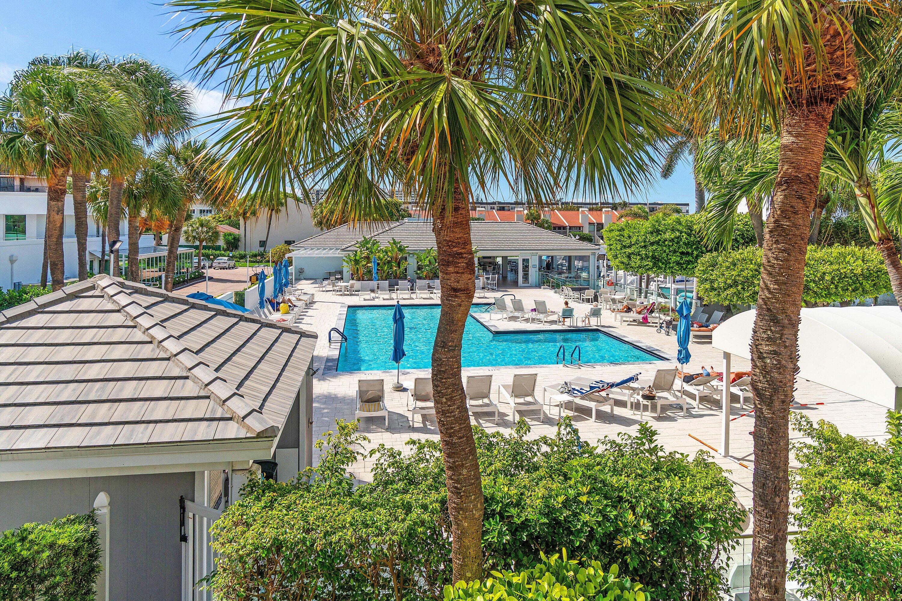 2717 North Ocean Boulevard, Unit 80 Boca Raton, FL 33431 - Photo 39 of 44 Pool area