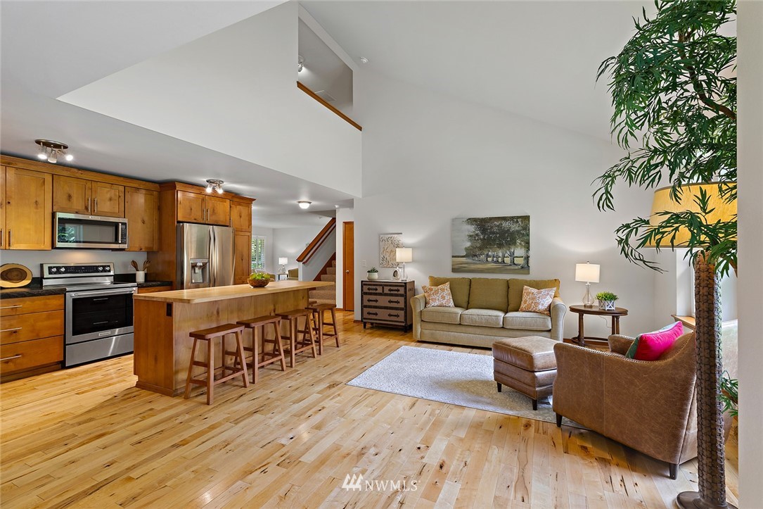 6407 Northeast Marshall Road Bainbridge Island, WA 98110 - Photo 18 of 32 Gallery Image 18