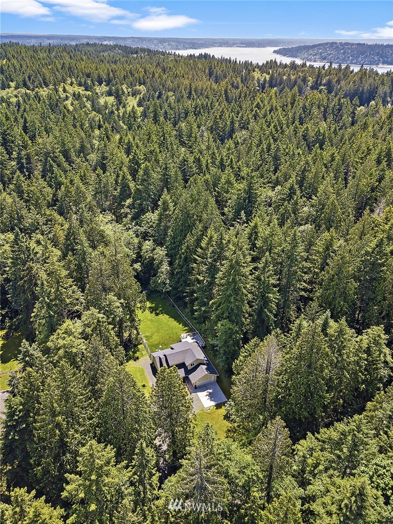 6407 Northeast Marshall Road Bainbridge Island, WA 98110 - Photo 31 of 32 Gallery Image 31