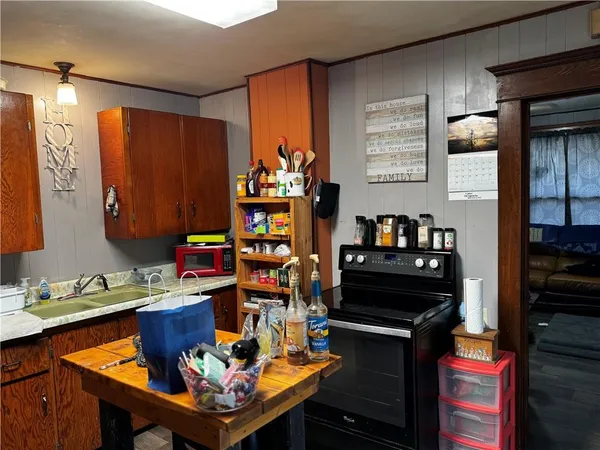 $77,000 | 110 North Main Street, Ravenwood, MO 64479