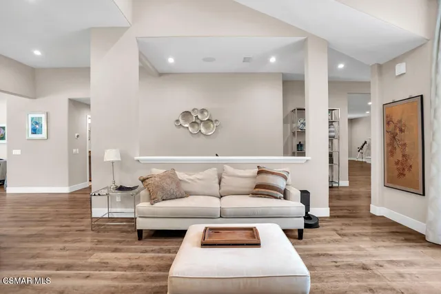 $2,599,900 | 4953 Kilburn Court, Oak Park, CA 91377