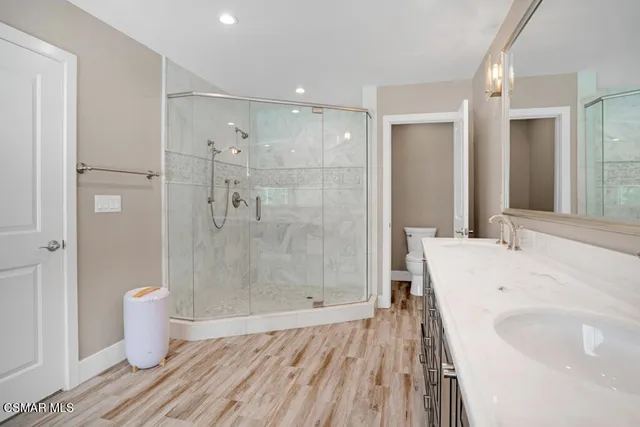 $2,599,900 | 4953 Kilburn Court, Oak Park, CA 91377