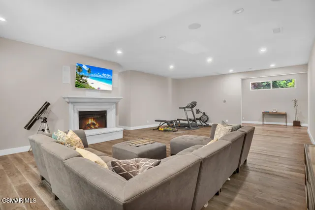 $2,599,900 | 4953 Kilburn Court, Oak Park, CA 91377