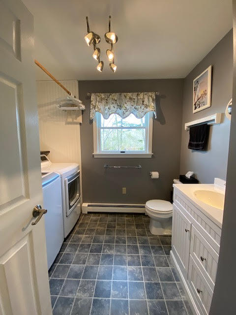 279 Indian Point Road Georgetown, ME 04548 - Photo 39 of 84 First Floor Laundry