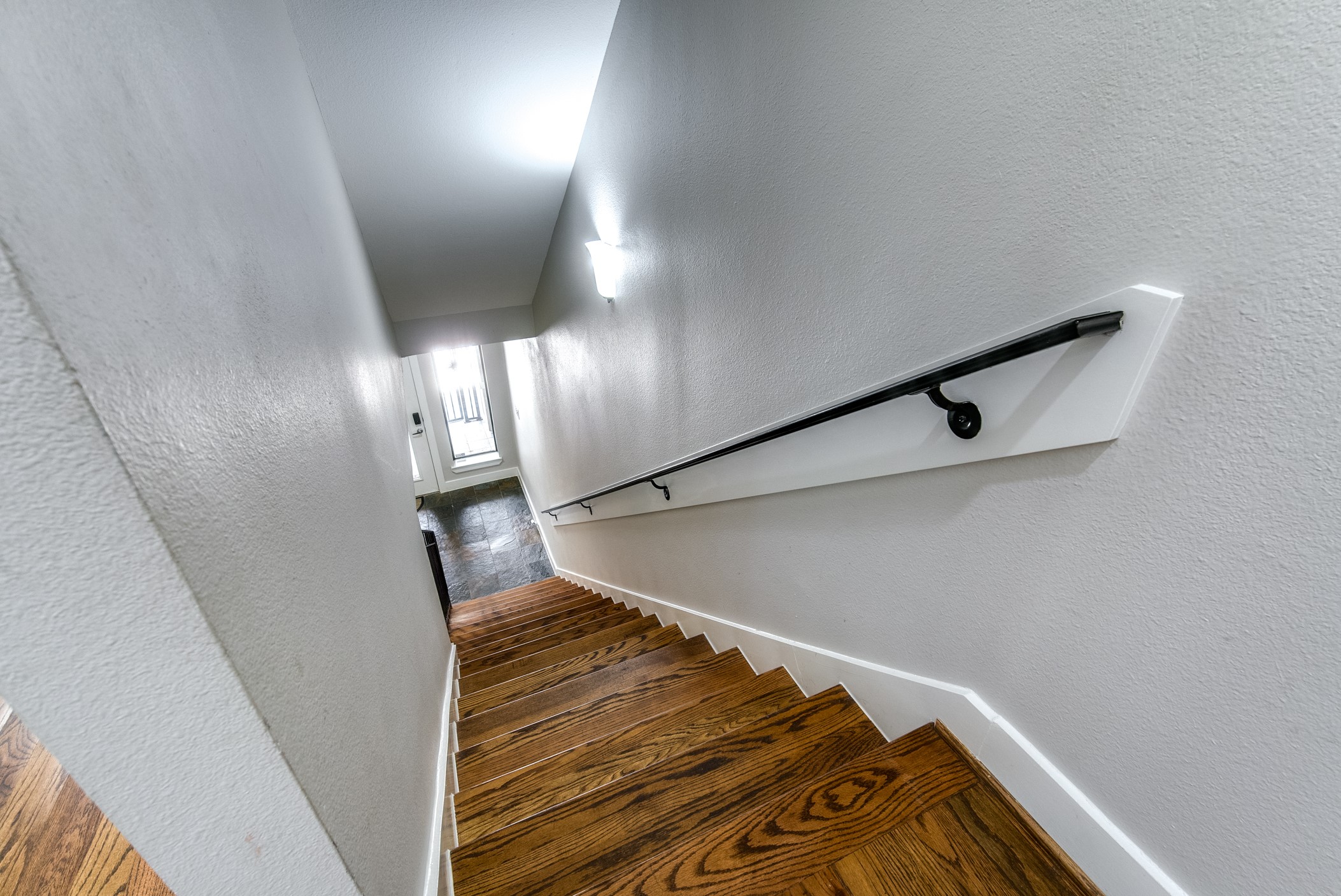 1205 Detering Street Houston, TX 77007 - Photo 14 of 50