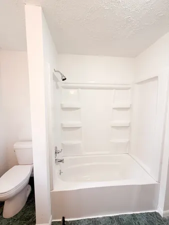 $174,900 | 2308 2010 East, Watseka, IL 60970