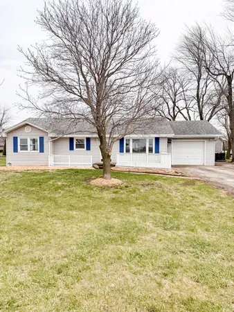 $174,900 | 2308 2010 East, Watseka, IL 60970