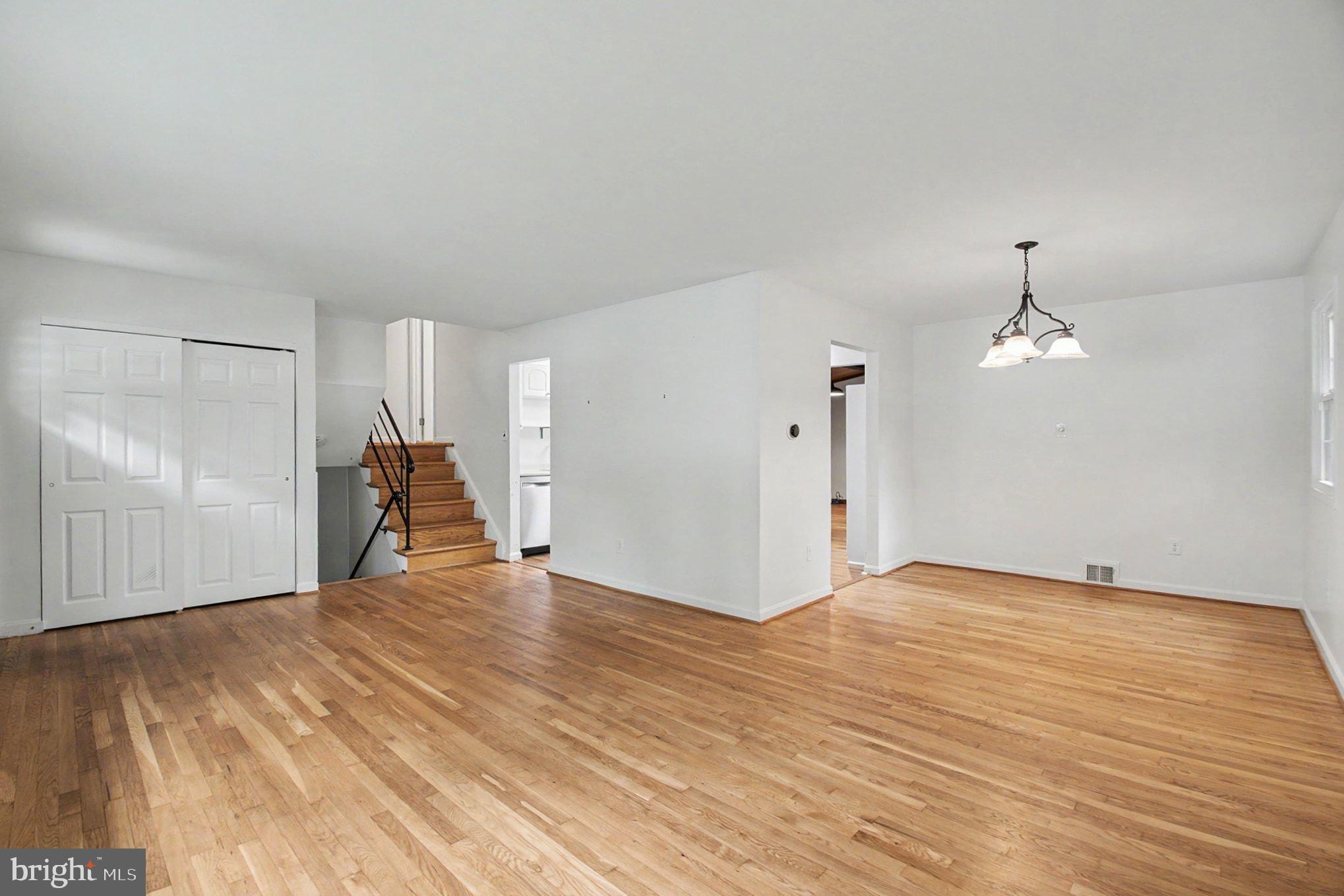 6303 Bardu Avenue Springfield, VA 22152 - Photo 6 of 41
