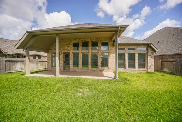 $2,700 | 1215 Watercrest Park Lane, Rosenberg, TX 77471