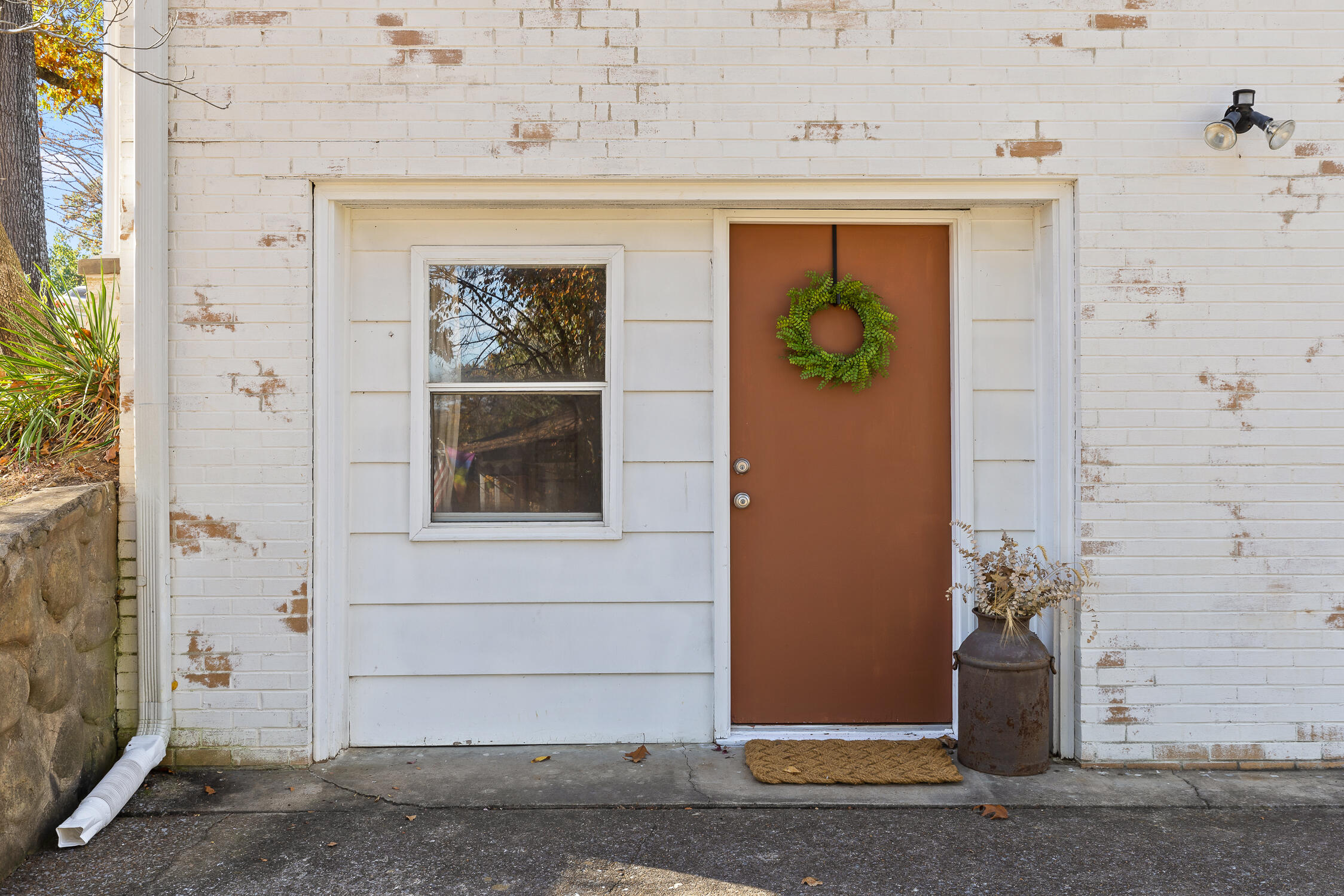 4617 Cloverdale Loop Hixson, TN 37343 - Photo 24 of 36 Apartment Entry