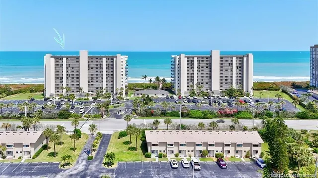 $2,300 | 4250 North Hwy A1A, Unit 302, Fort Pierce, FL 34949