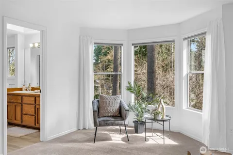 $1,299,000 | 3915 245th Court Southeast, Sammamish, WA 98029