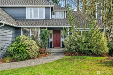$1,299,000 | 3915 245th Court Southeast, Sammamish, WA 98029