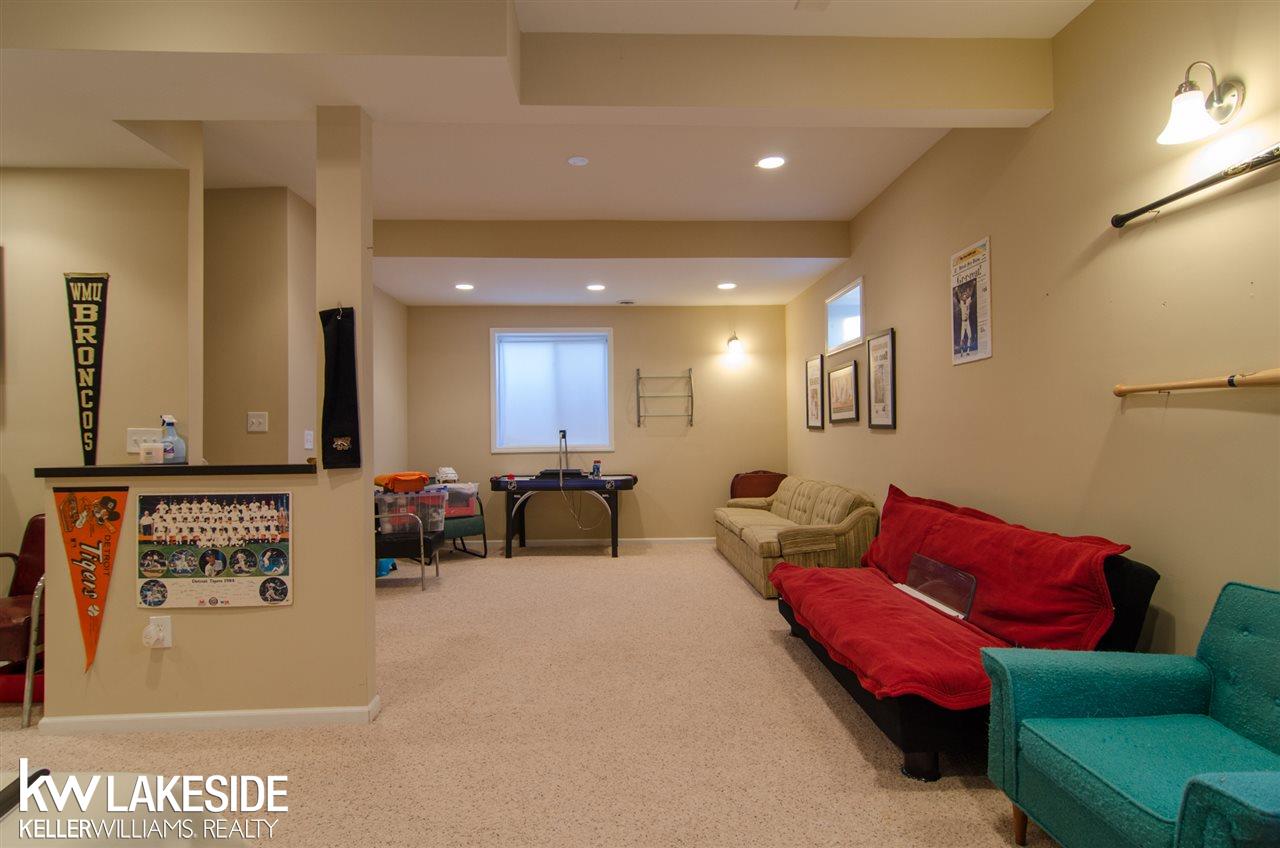 61 Palms Road Columbus, MI 48063 - Photo 25 of 45