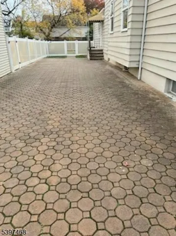 $3,600 | 370 Knickerbocker Avenue, Unit 2, Paterson, NJ 07503