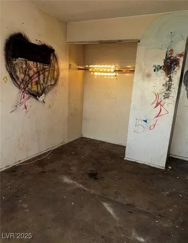 $339,900 | 709 G Street, Las Vegas, NV 89106