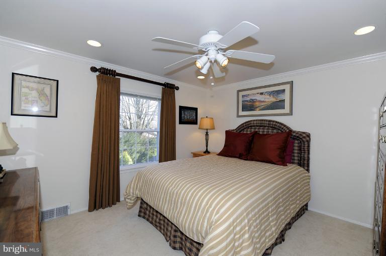 11011 Old Coach Road Potomac, MD 20854 - Photo 21 of 22 Bedroom