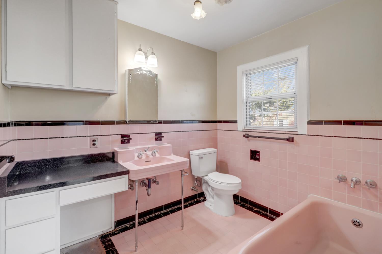 2763 Coleman Way Sacramento, CA 95818 - Photo 44 of 64