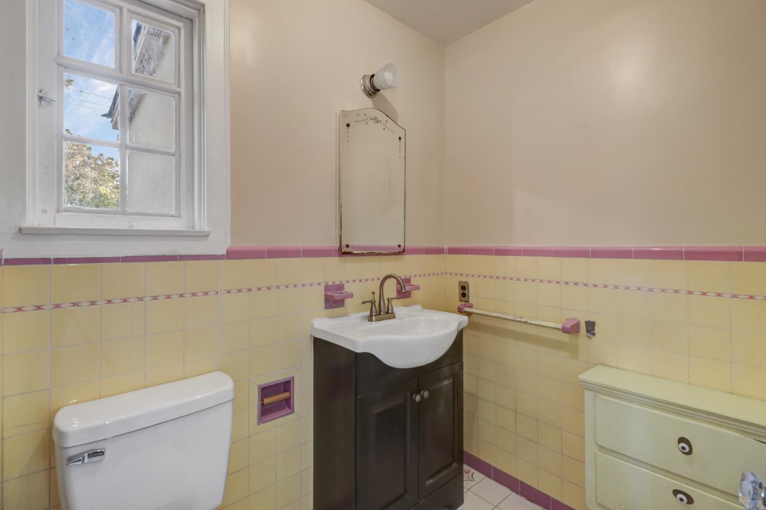 2763 Coleman Way Sacramento, CA 95818 - Photo 49 of 64