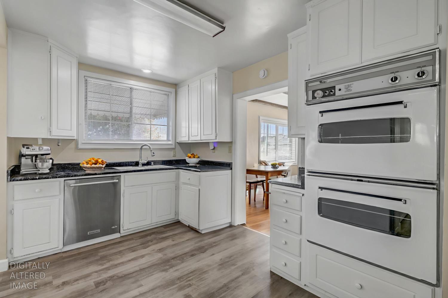 2763 Coleman Way Sacramento, CA 95818 - Photo 9 of 64 Photo was virtually staged.