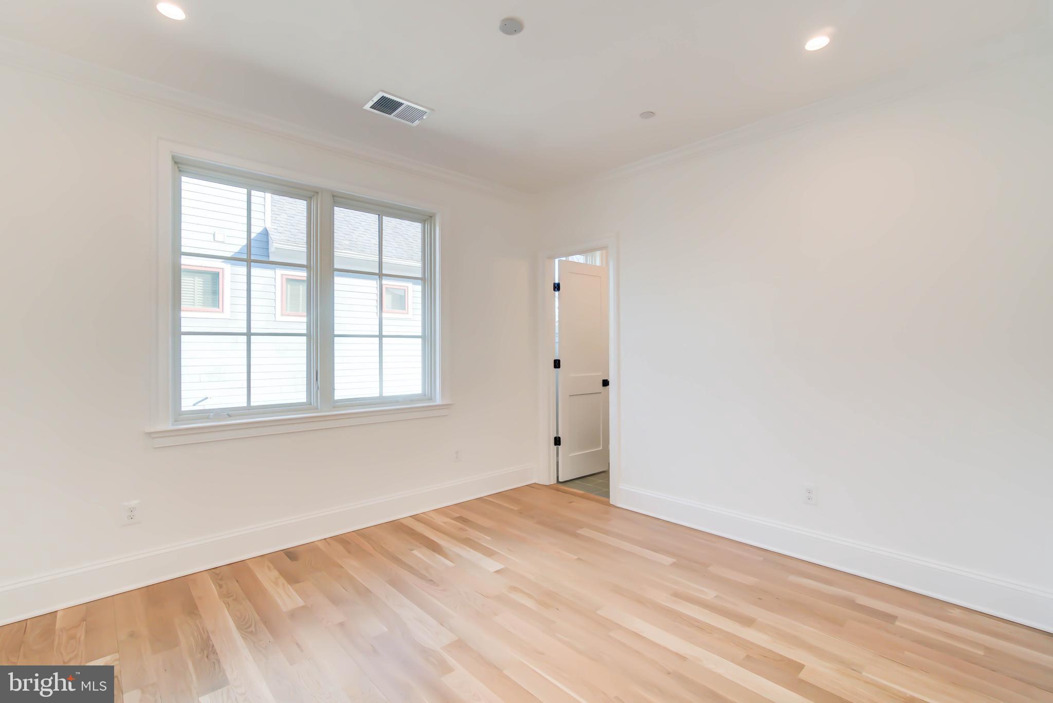 4422 Walsh Street Chevy Chase, MD 20815 - Photo 47 of 80