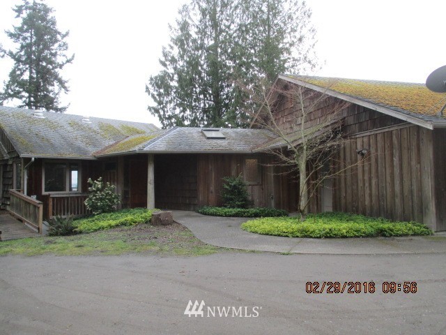 3070 Oak Bay Road Port Hadlock, WA 98339 - Photo 1 of 25 Gallery Image 1