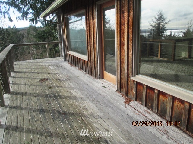 3070 Oak Bay Road Port Hadlock, WA 98339 - Photo 2 of 25 Gallery Image 2