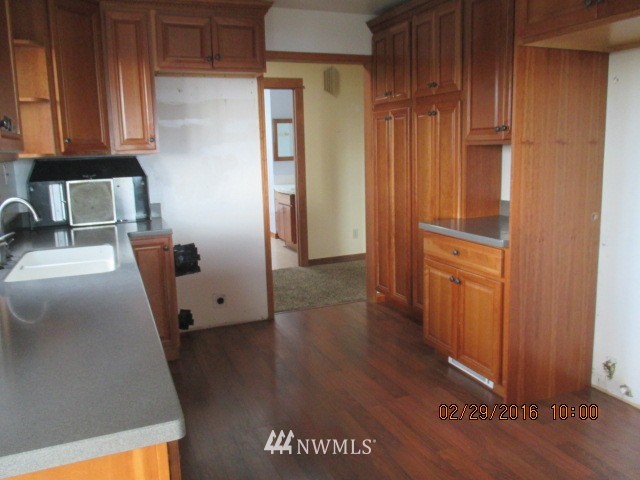 3070 Oak Bay Road Port Hadlock, WA 98339 - Photo 6 of 25 Gallery Image 6