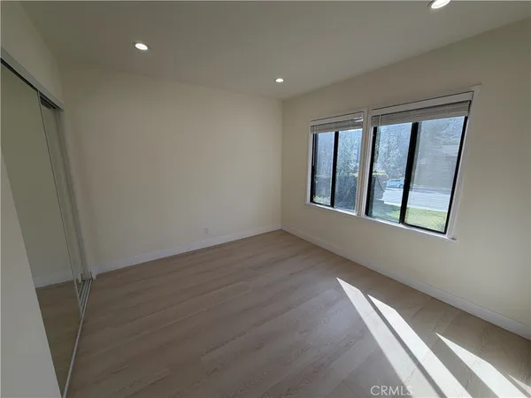 $3,850 | 3357 Honolulu Avenue, La Crescenta, CA 91214