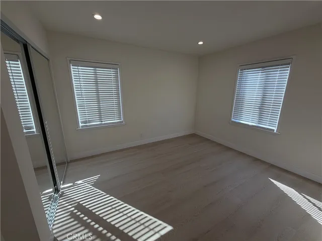 $4,300 | 3357 Honolulu Avenue, La Crescenta, CA 91214