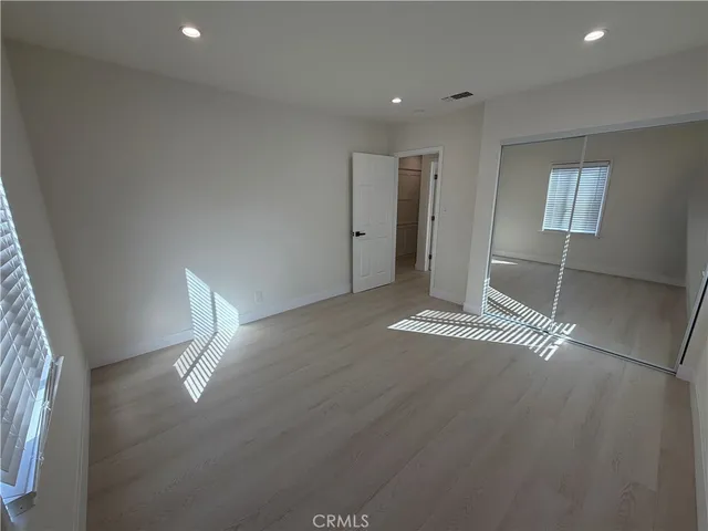 $4,300 | 3357 Honolulu Avenue, La Crescenta, CA 91214