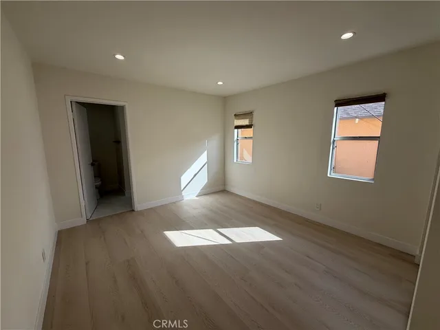 $4,300 | 3357 Honolulu Avenue, La Crescenta, CA 91214