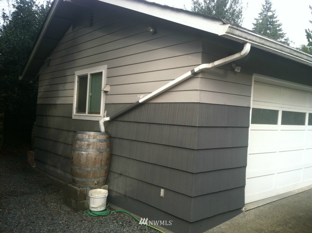 7833 200th Street Southwest Edmonds, WA 98026 - Photo 11 of 25 Gallery Image 11