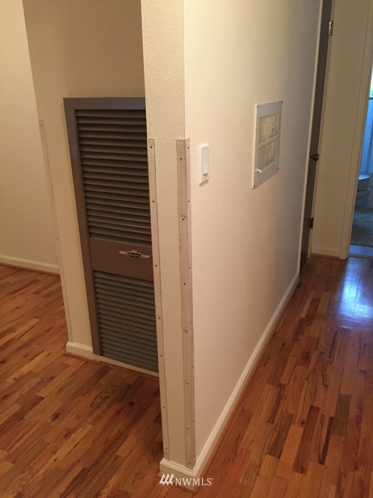 7833 200th Street Southwest Edmonds, WA 98026 - Photo 23 of 25 Gallery Image 23