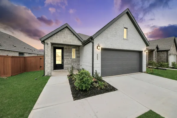 $2,200 | 1062 Blue Stone Drive, Beasley, TX 77417