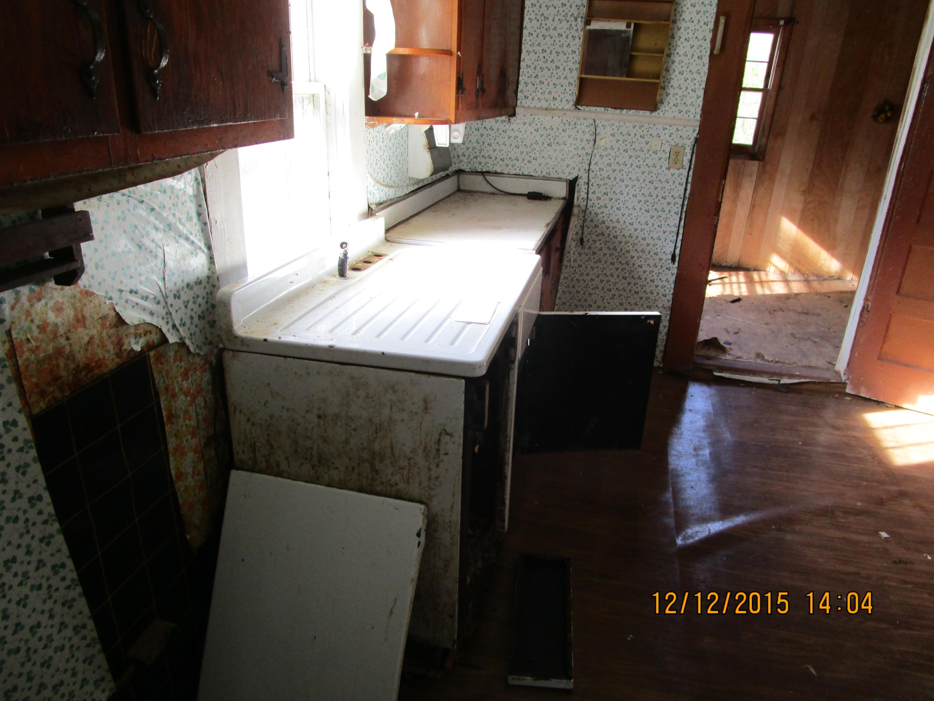 400 Edwards Road Penhook, VA 24137 - Photo 22 of 24 a bathroom with a sink and mirror