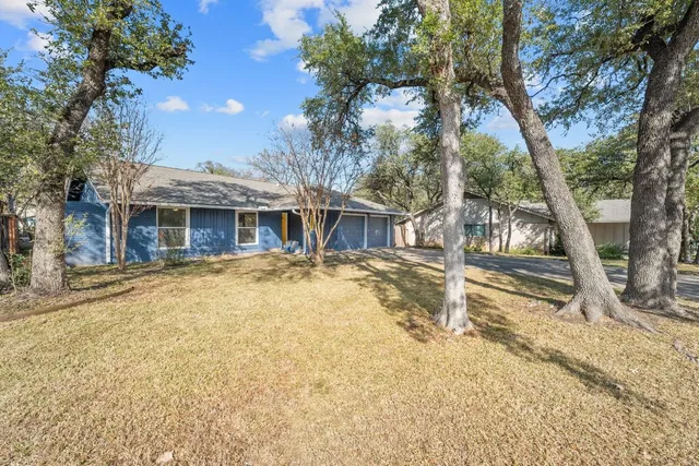 $2,600 | 11904 Highland Oaks Trail, Austin, TX 78759