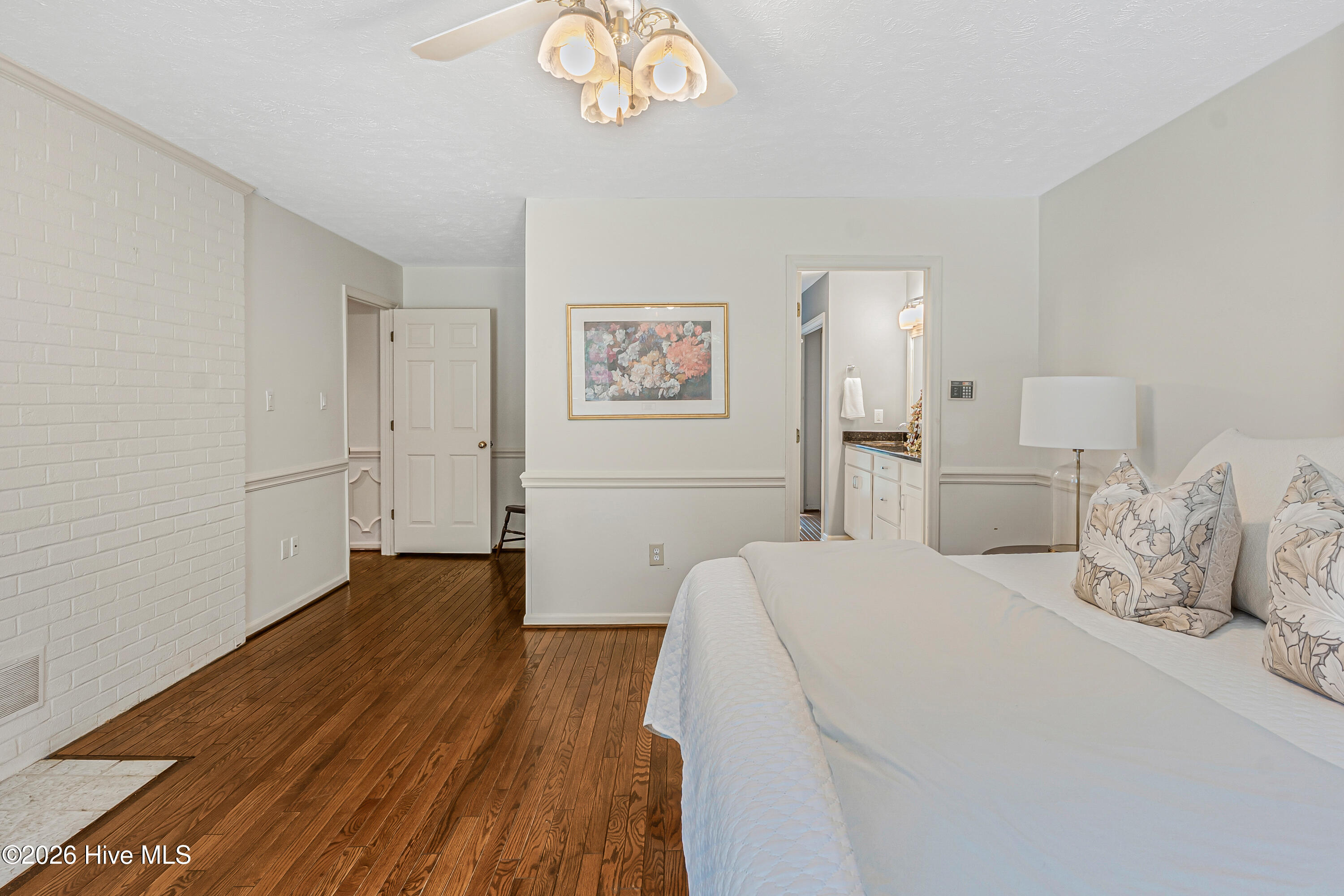 25 Magnolia Road Pinehurst, NC 28374 - Photo 30 of 73 Primary Bedroom