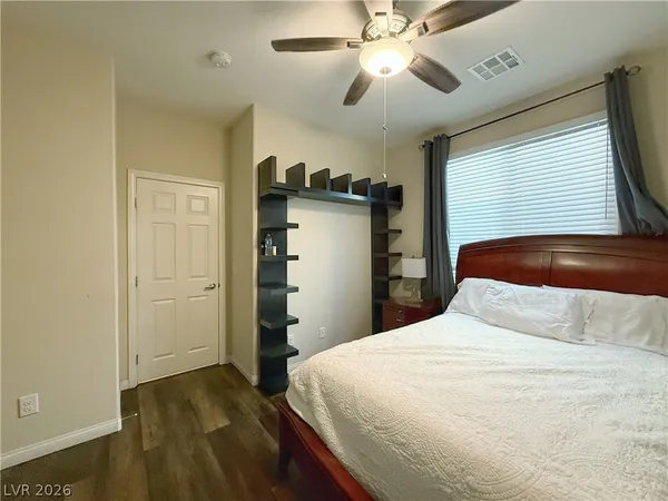 $2,550 | 3548 East Tompkins Avenue, Las Vegas, NV 89121