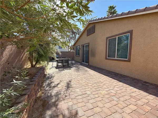 $2,550 | 3548 East Tompkins Avenue, Las Vegas, NV 89121