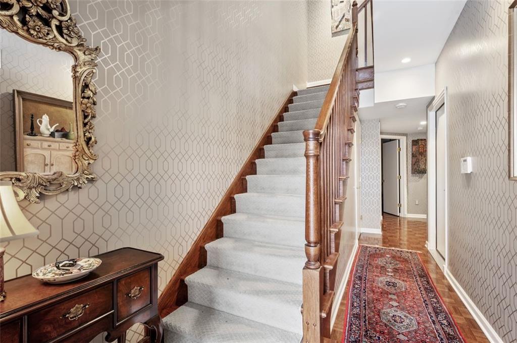 200 Schenley Road Pittsburgh, PA 15217 - Photo 3 of 25 Gallery Image 3