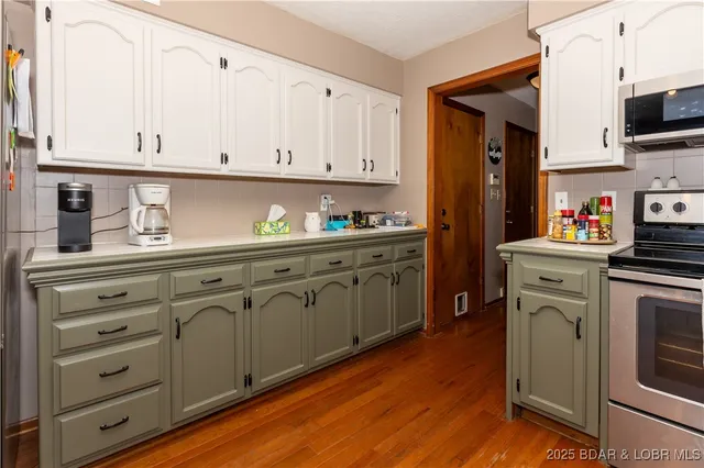 $470,000 | 776 Big Buffalo Road, Stover, MO 65078