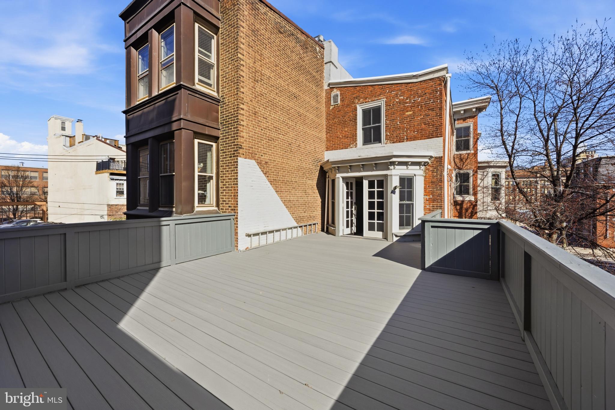 552 North 18th Street Philadelphia, PA 19130 - Photo 25 of 51 a view of a house with pool on roof deck